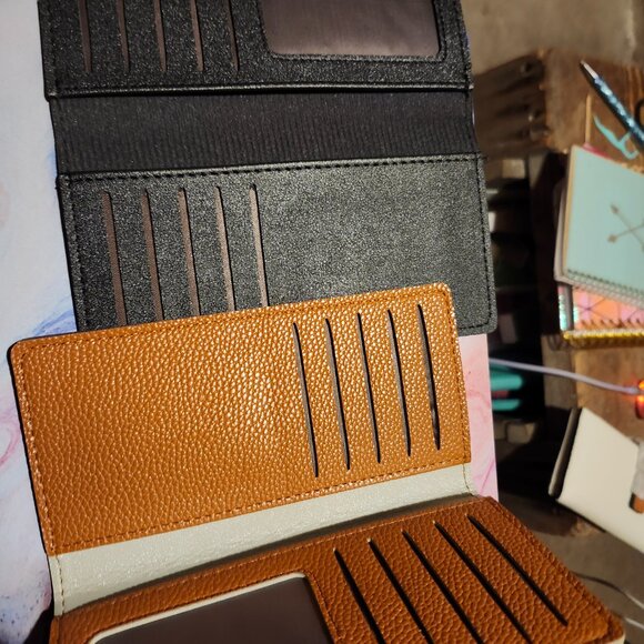 NWOT thin wallets set - Picture 2 of 2